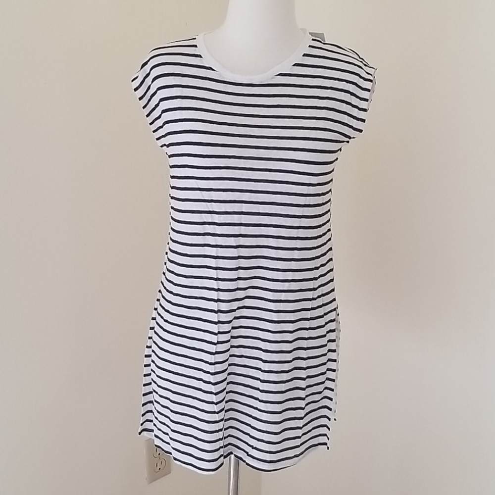 New! Eileen Fisher PTP roundneck Linen tunic.